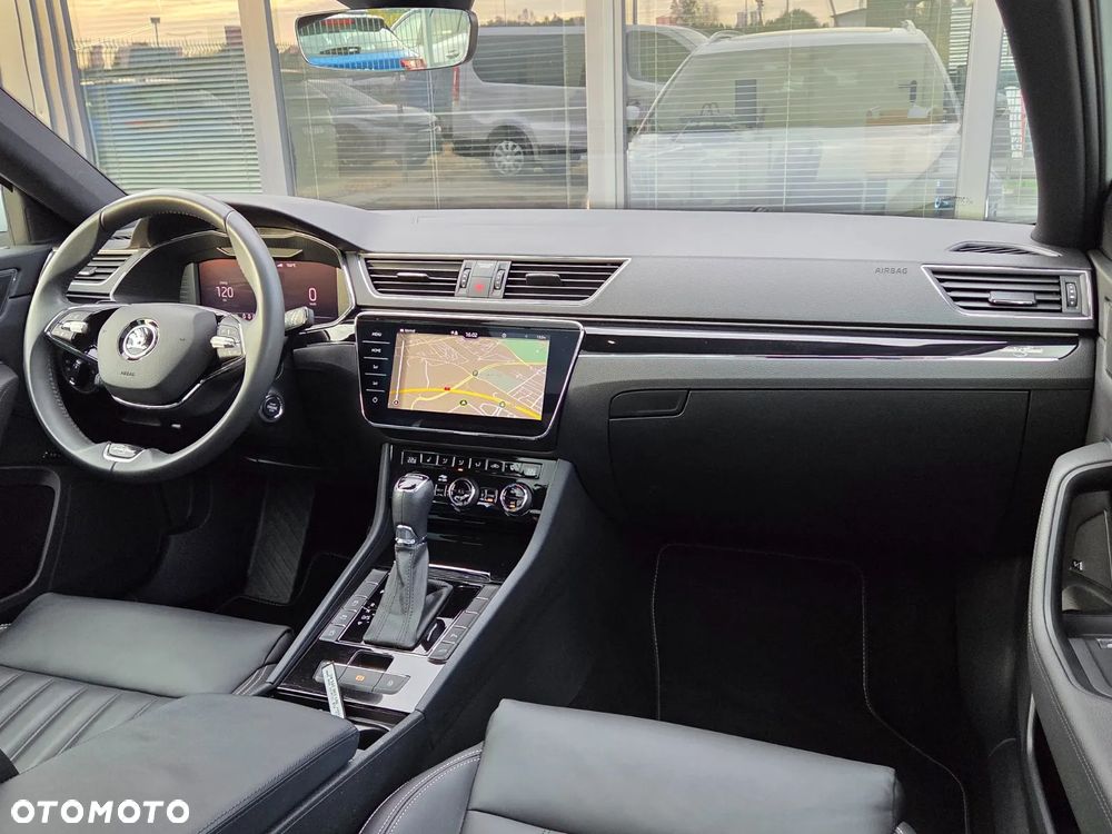 Skoda Superb 2.0 TDI SCR L&K DSG - 41