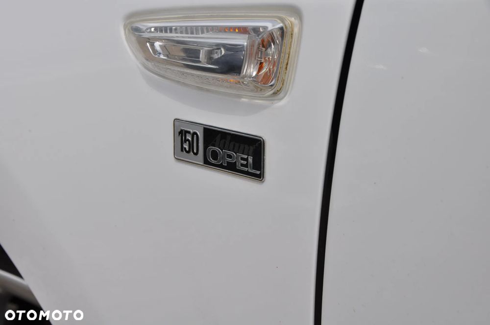 Opel Astra 1.4 Turbo 150 Jahre - 9