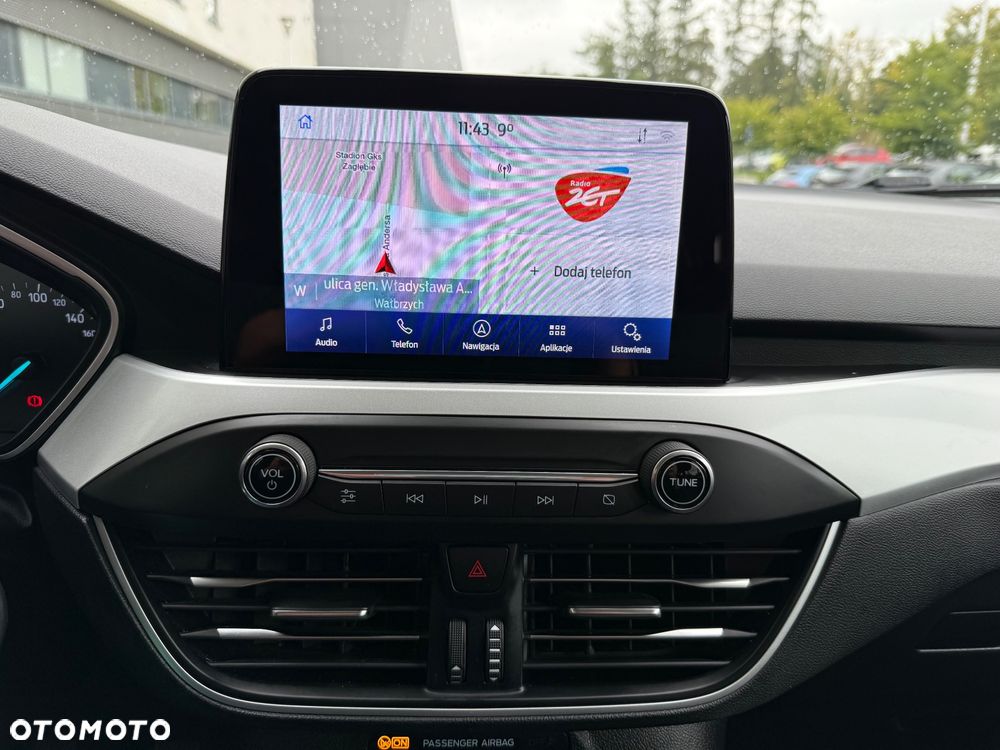 Ford Focus Turnier 1.5 EcoBlue Start-Stopp-System TITANIUM - 17