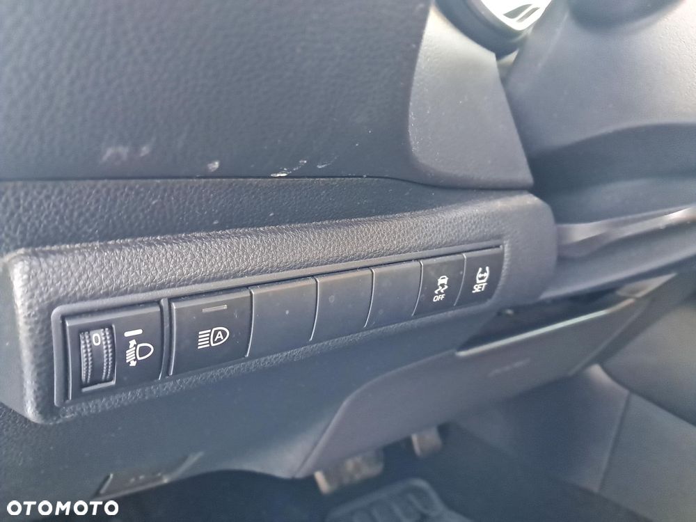 Toyota Corolla 1.8 Hybrid Comfort - 12