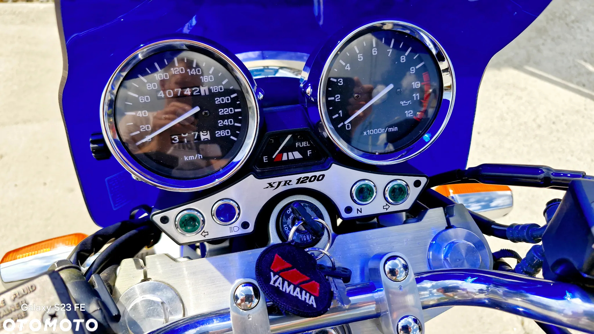 Yamaha XJR - 4