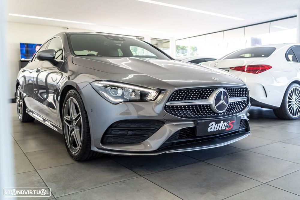 Mercedes-Benz CLA 180 - 4
