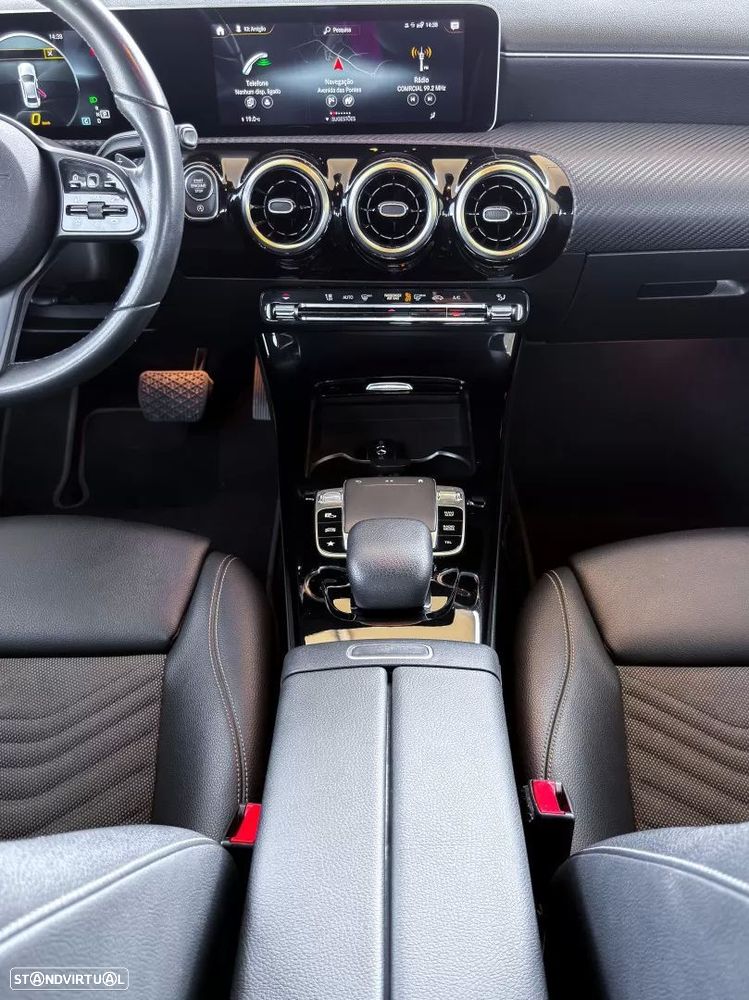Mercedes-Benz A 180 Limousine d Style Plus Aut. - 15