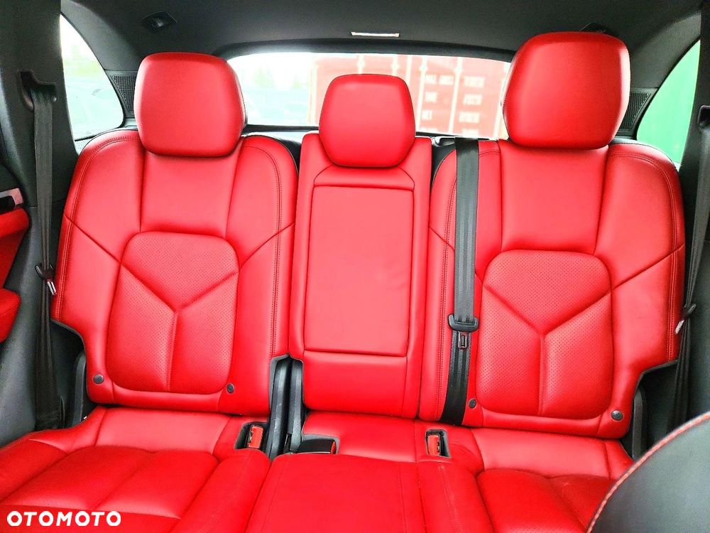 Porsche Cayenne S Tiptronic S - 10