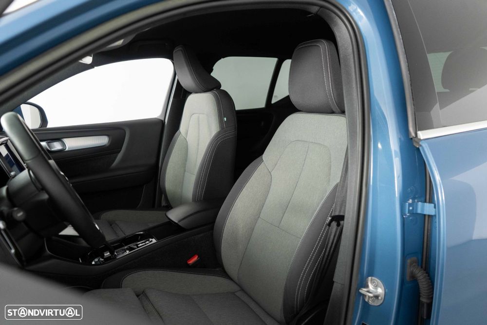 Volvo XC 40 1.5 T5 PHEV Momentum Plus - 9