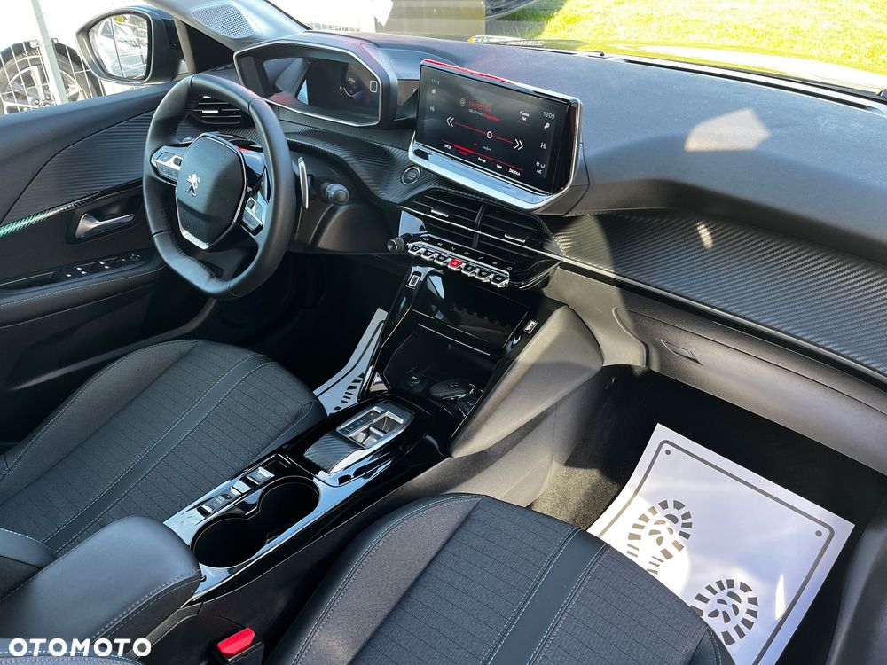Peugeot 208 PureTech 100 EAT8 Active - 21
