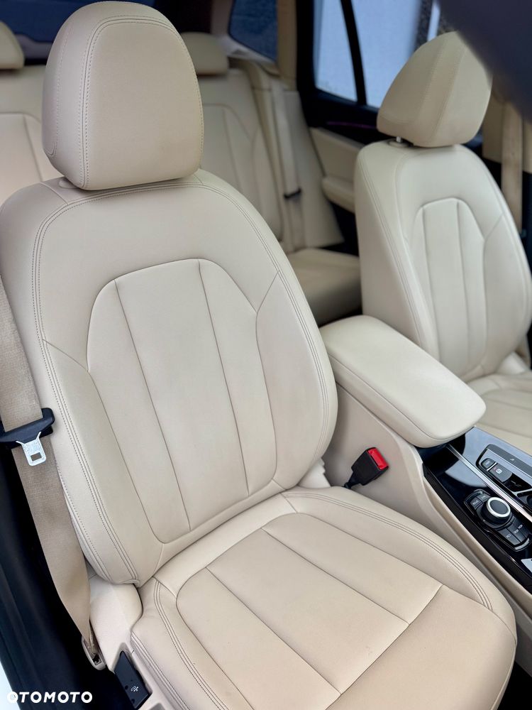 BMW X3 sDrive18d Advantage - 23