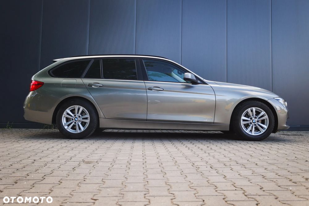 BMW Seria 3 318d Luxury Line - 5