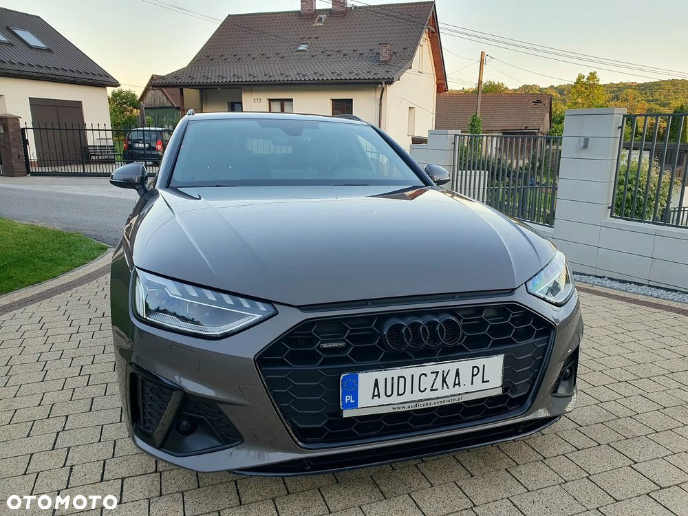Audi A4 Avant 40 TDI quattro S tronic S line - 31