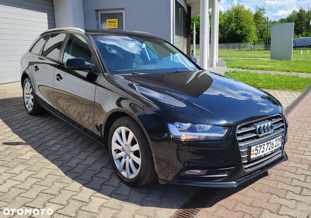 Audi A4 Avant - 1