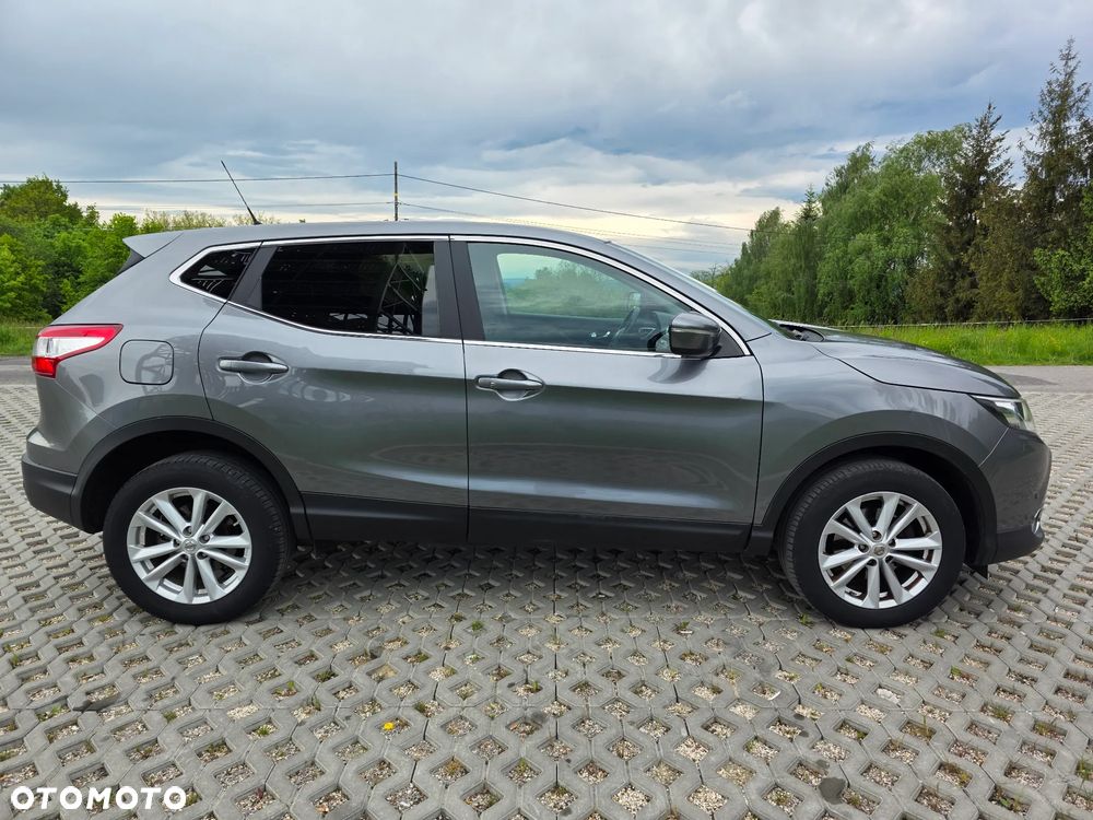 Nissan Qashqai 1.2 DIG-T N-Vision - 21