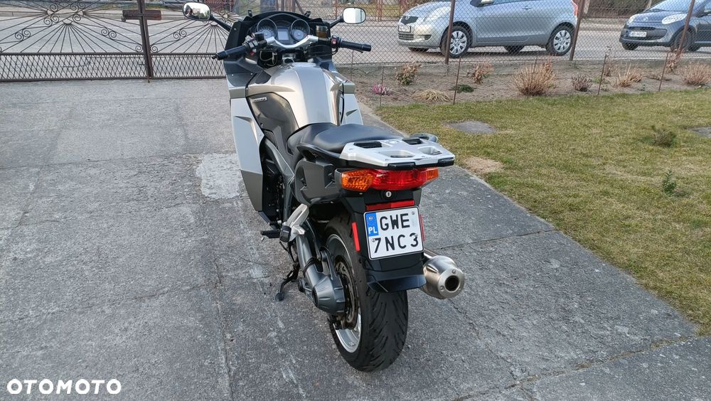 BMW K - 8