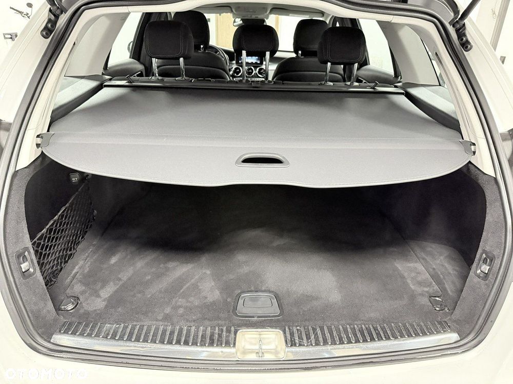 Mercedes-Benz Klasa C - 17