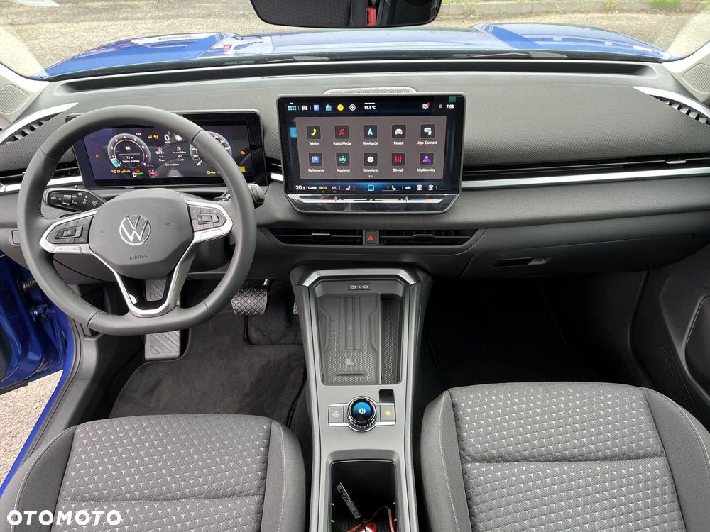 Volkswagen T-Roc 1.5 eTSI Life DSG - 23