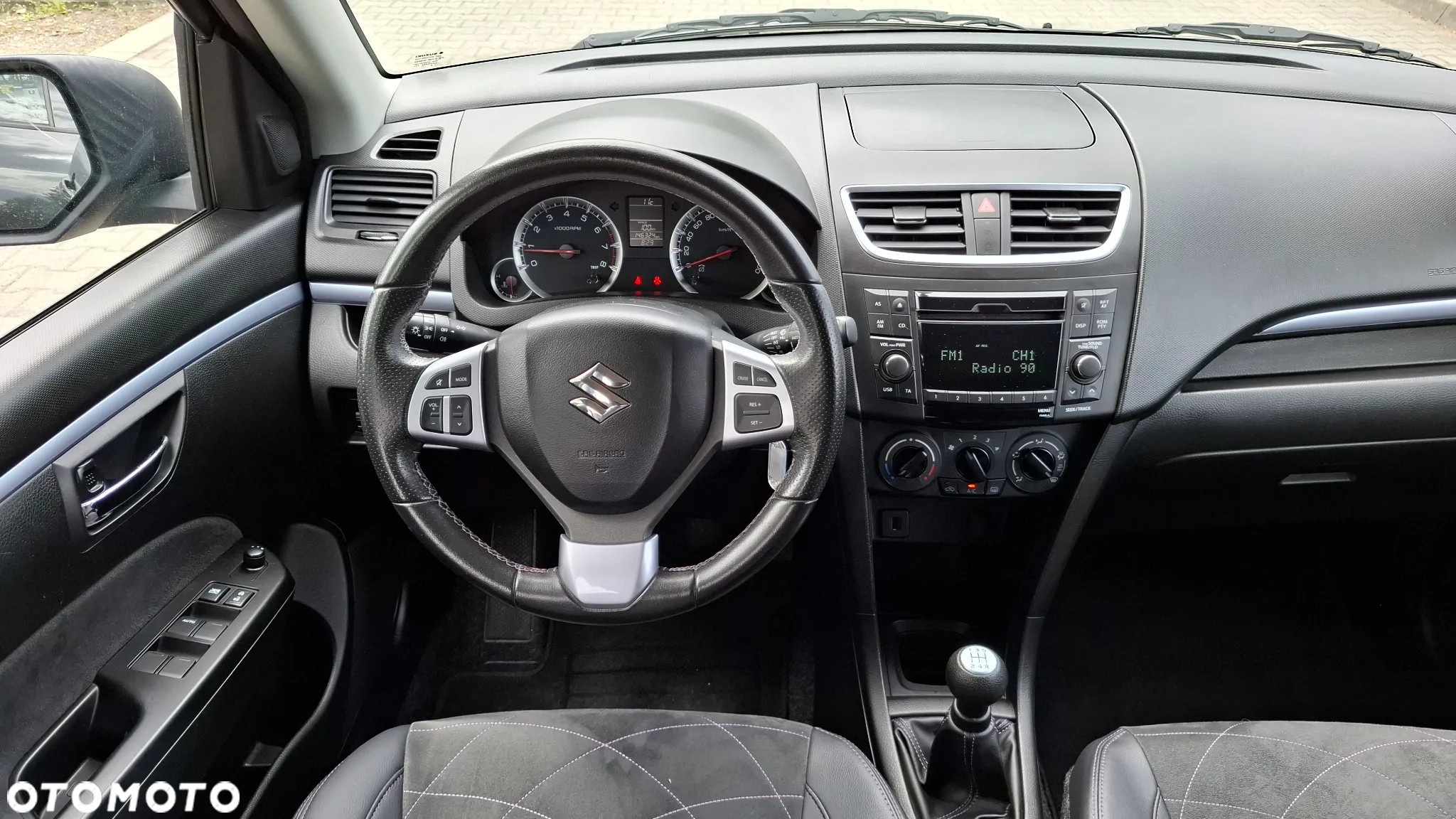 Suzuki Swift 1.2 Premium - 14