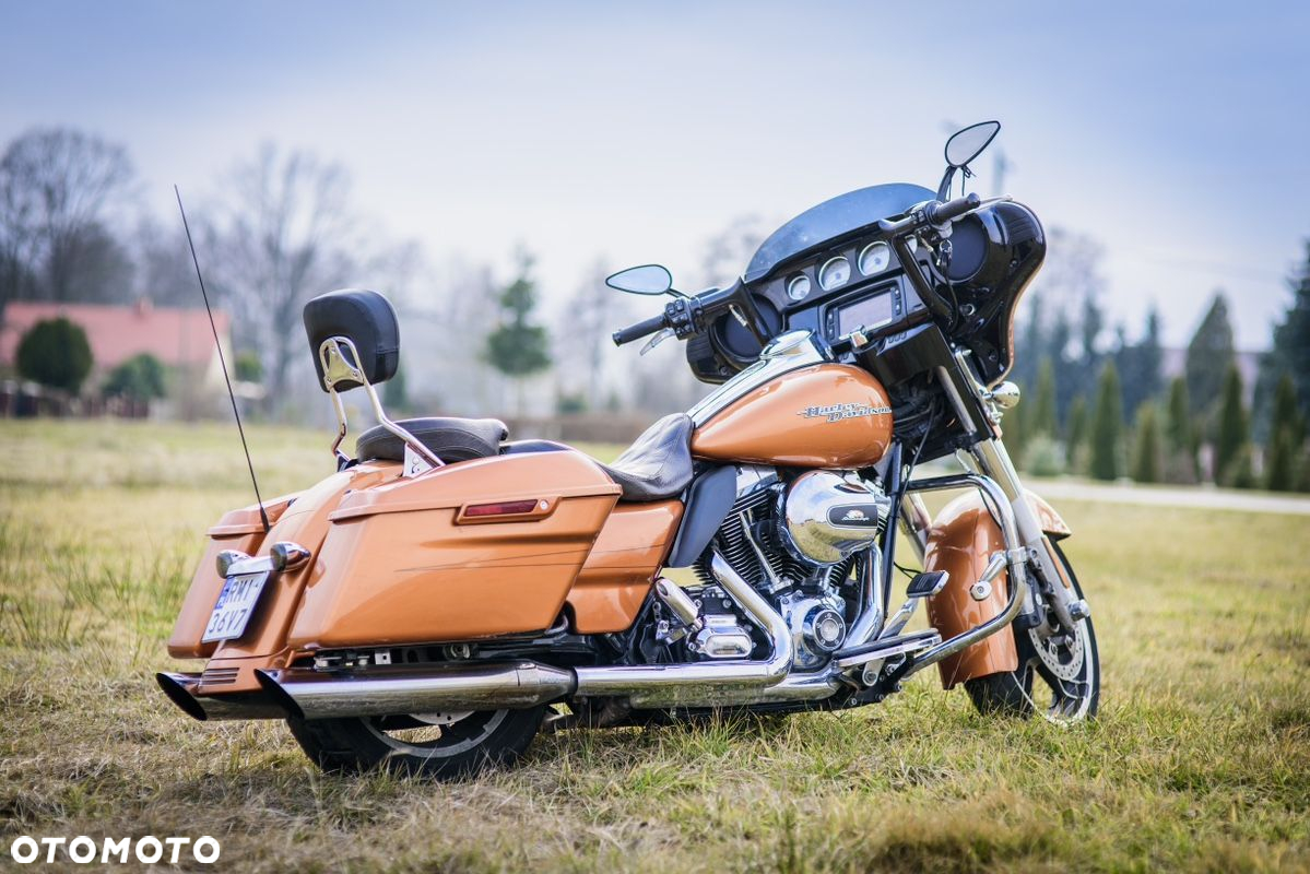 Harley-Davidson FLHXS Special - 20