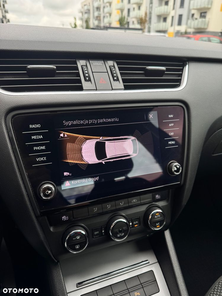 Skoda Octavia 1.4 TSI Ambition - 17