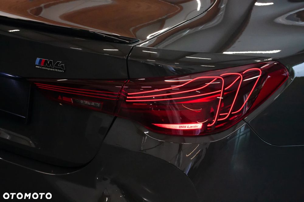 BMW M4 Competition M xDrive - 13
