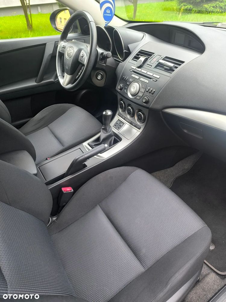 Mazda 3 1.6 CD Exclusive + - 3