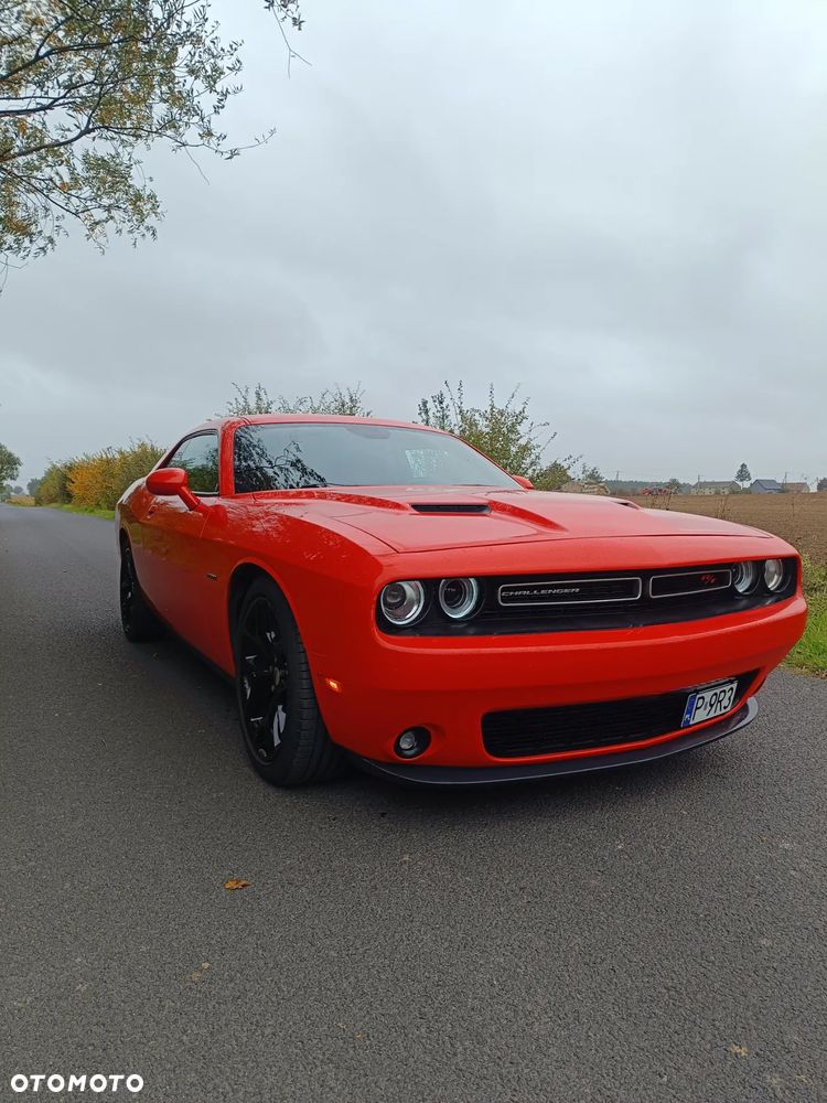 Dodge Challenger 5.7 R/T - 4
