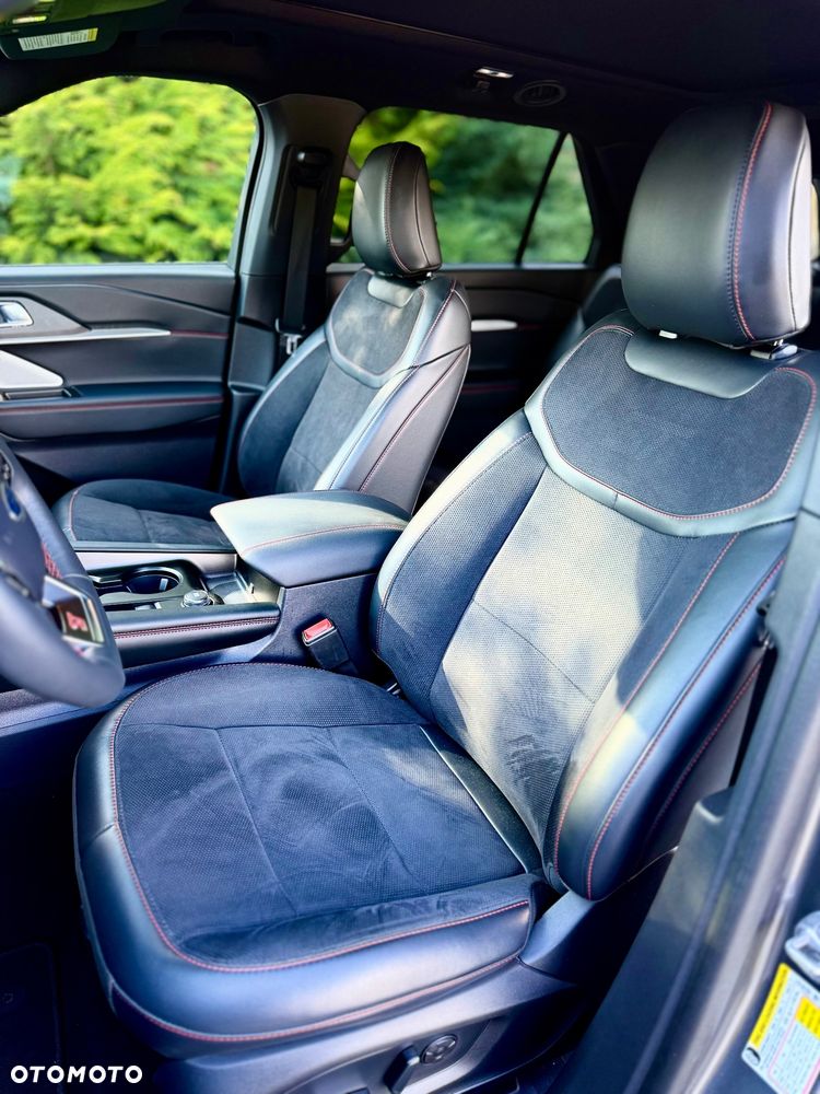 Ford Explorer - 7