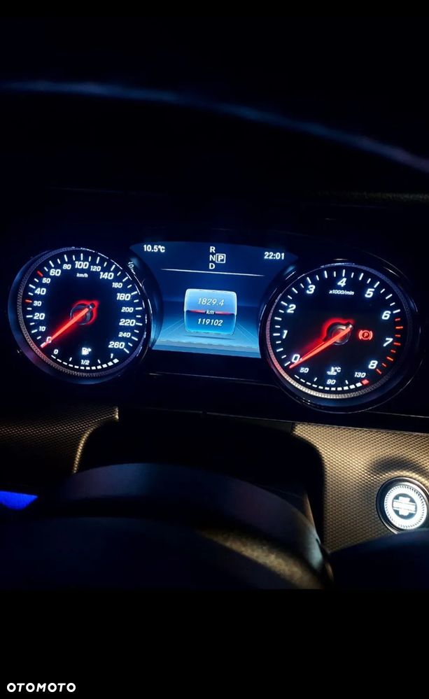 Mercedes-Benz Klasa E 200 9G-TRONIC - 7