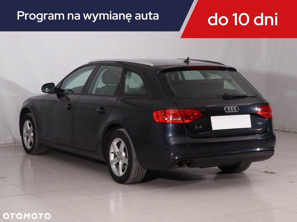 Audi A4 Avant - 6