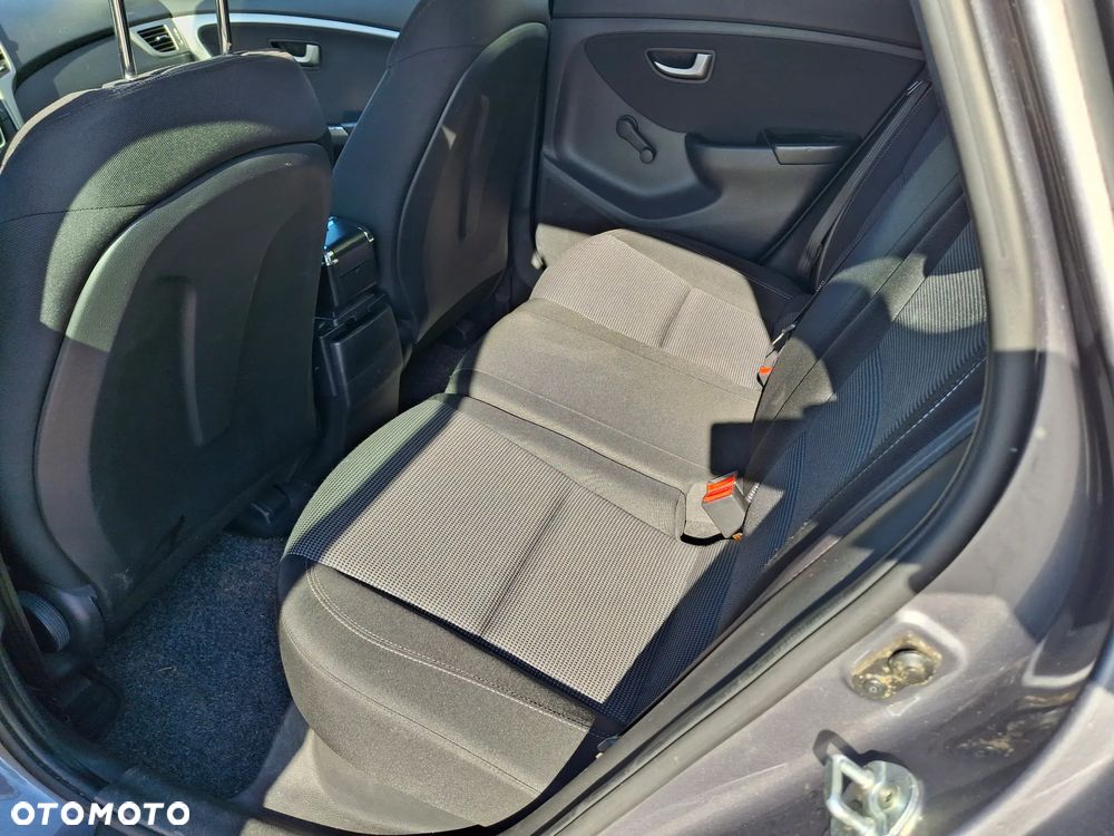 Hyundai i30 1.4 Style - 10