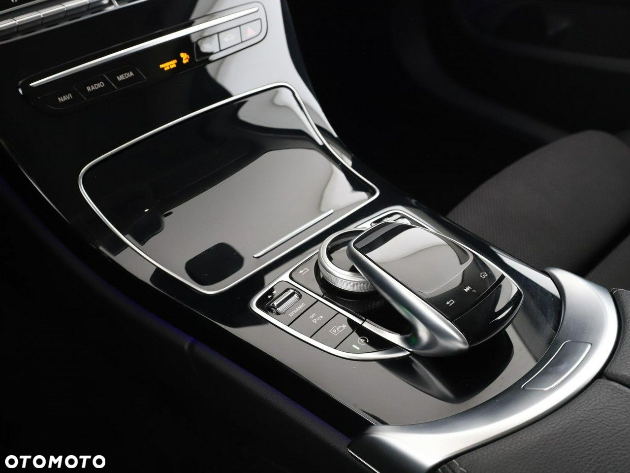 Mercedes-Benz Klasa C - 32