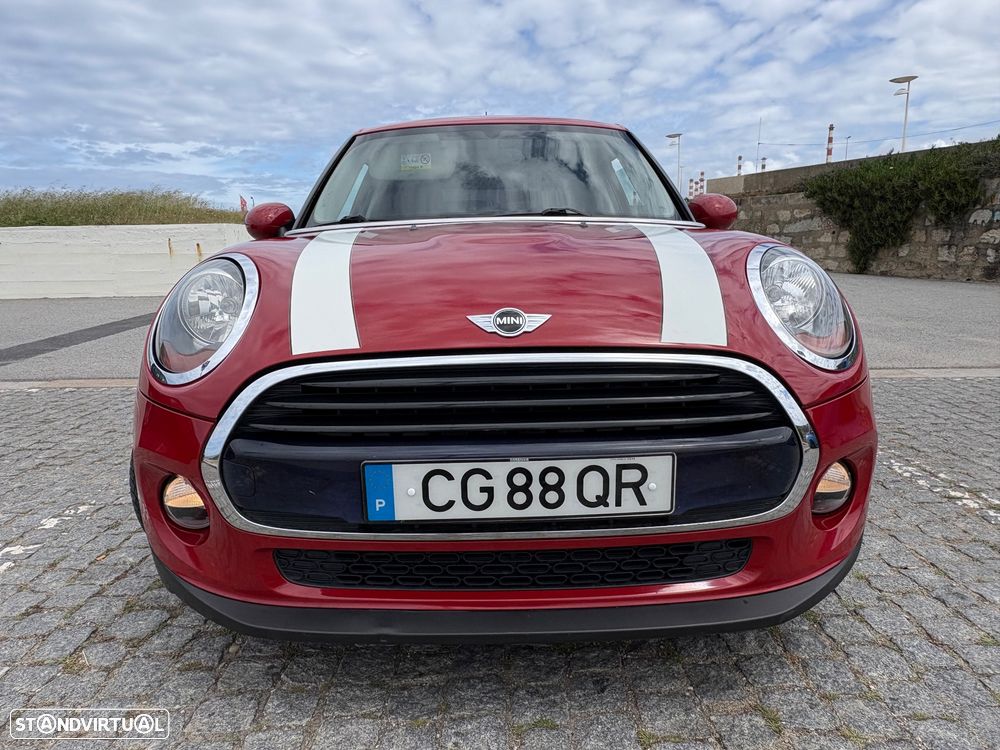 MINI 5 Portas Cooper D - 3