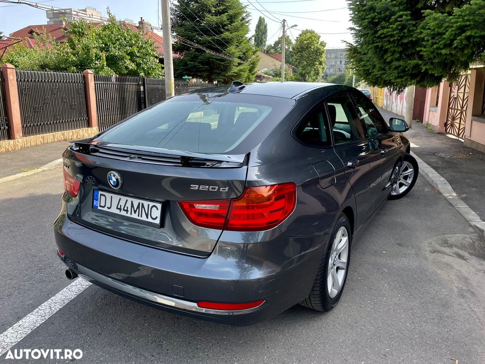 BMW Seria 3 320d Efficient Dynamics Edition - 4