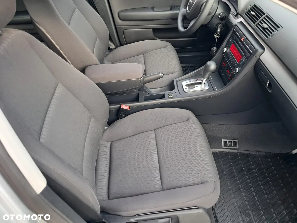Audi A4 Avant 2.0 TDI DPF multitronic - 18