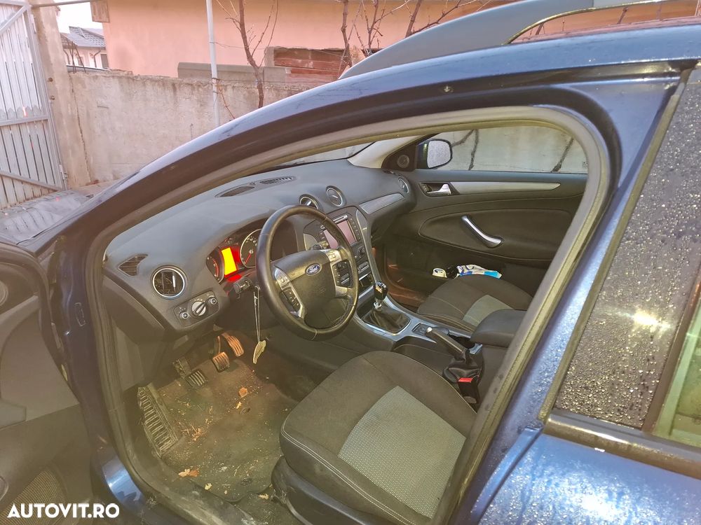 Ford Mondeo - 5