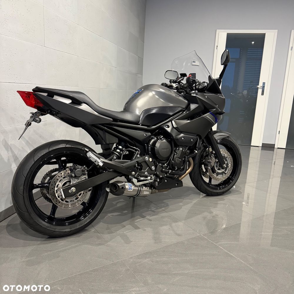 Yamaha XJ - 3