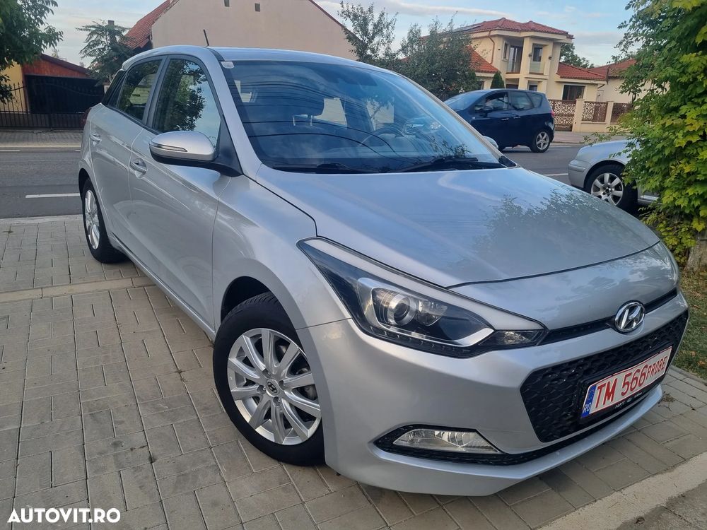 Hyundai i20 - 23