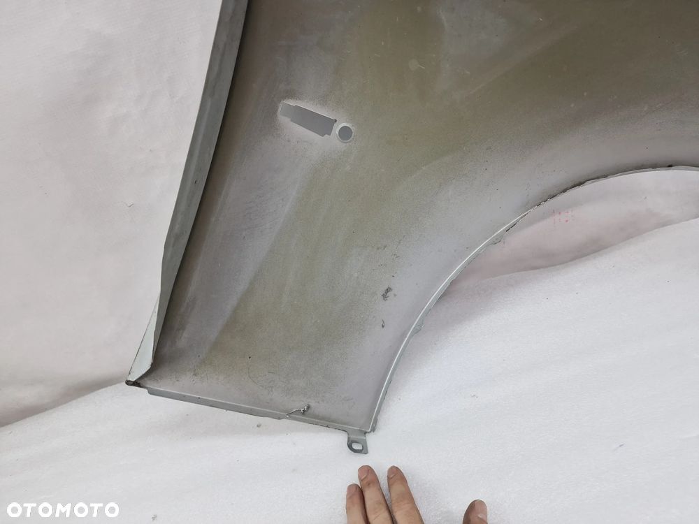 BMW E90 / E91 LEWY BŁOTNIK PRZEDNI PRZÓD , NR AUKCJI BŁ97 - 15