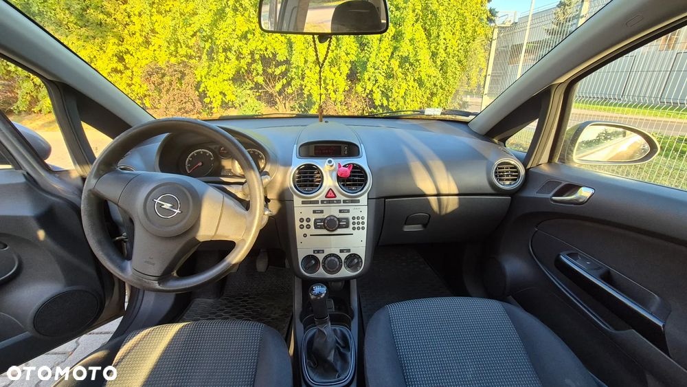 Opel Corsa - 9