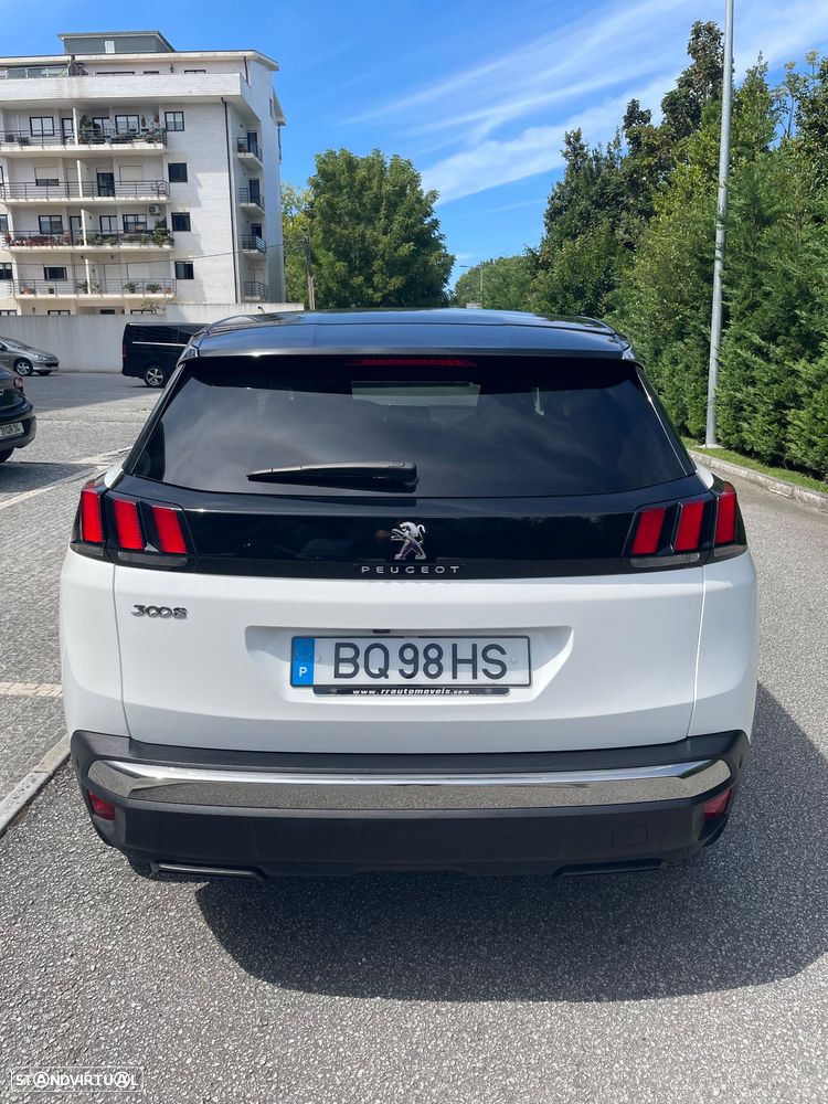 Peugeot 3008 PureTech 130 Stop & Start GPF EAT8 Allure - 11