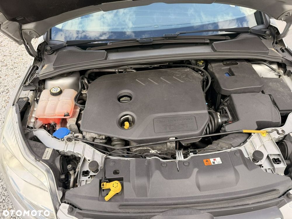 Ford Focus 1.6 TDCi DPF SYNC Edition - 33