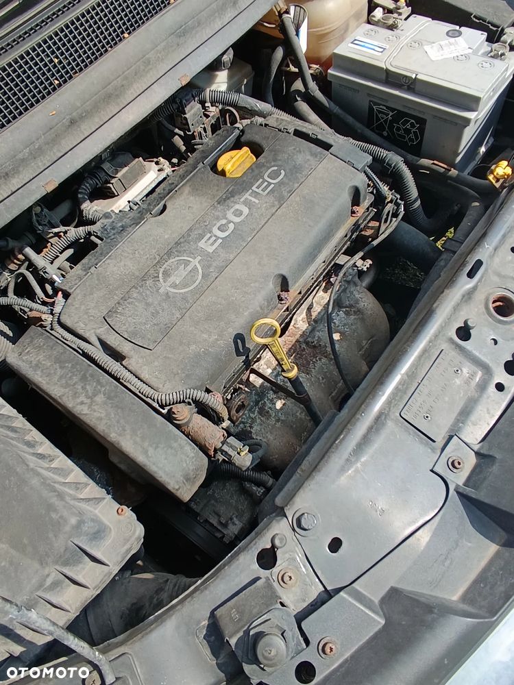 Opel Zafira 1.8 - 8