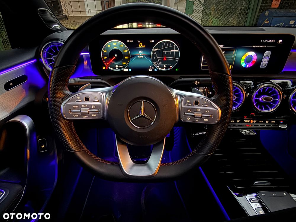 Mercedes-Benz Klasa A 200 AMG Line 7G-DCT - 29