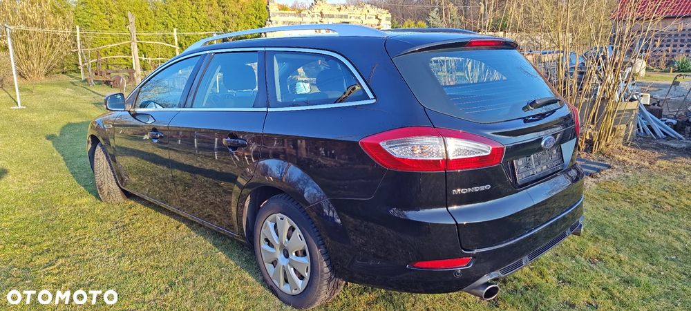 Ford Mondeo 2.0 EcoBoost Titanium - 16