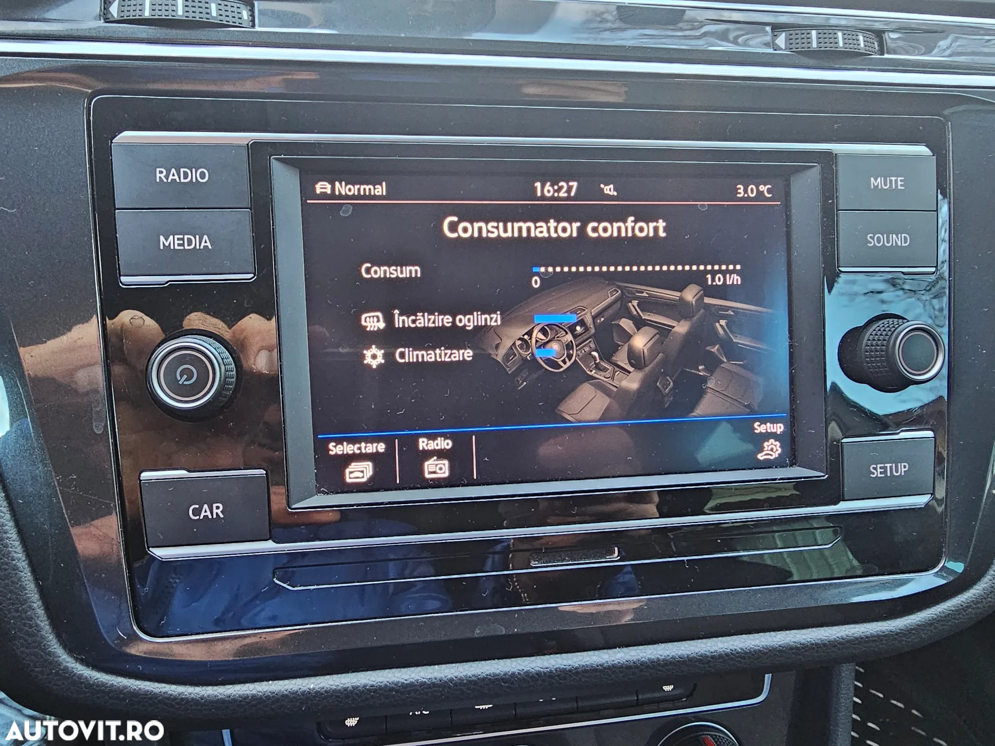Volkswagen Tiguan 2.0 TDI 4Mot DSG Comfortline - 8