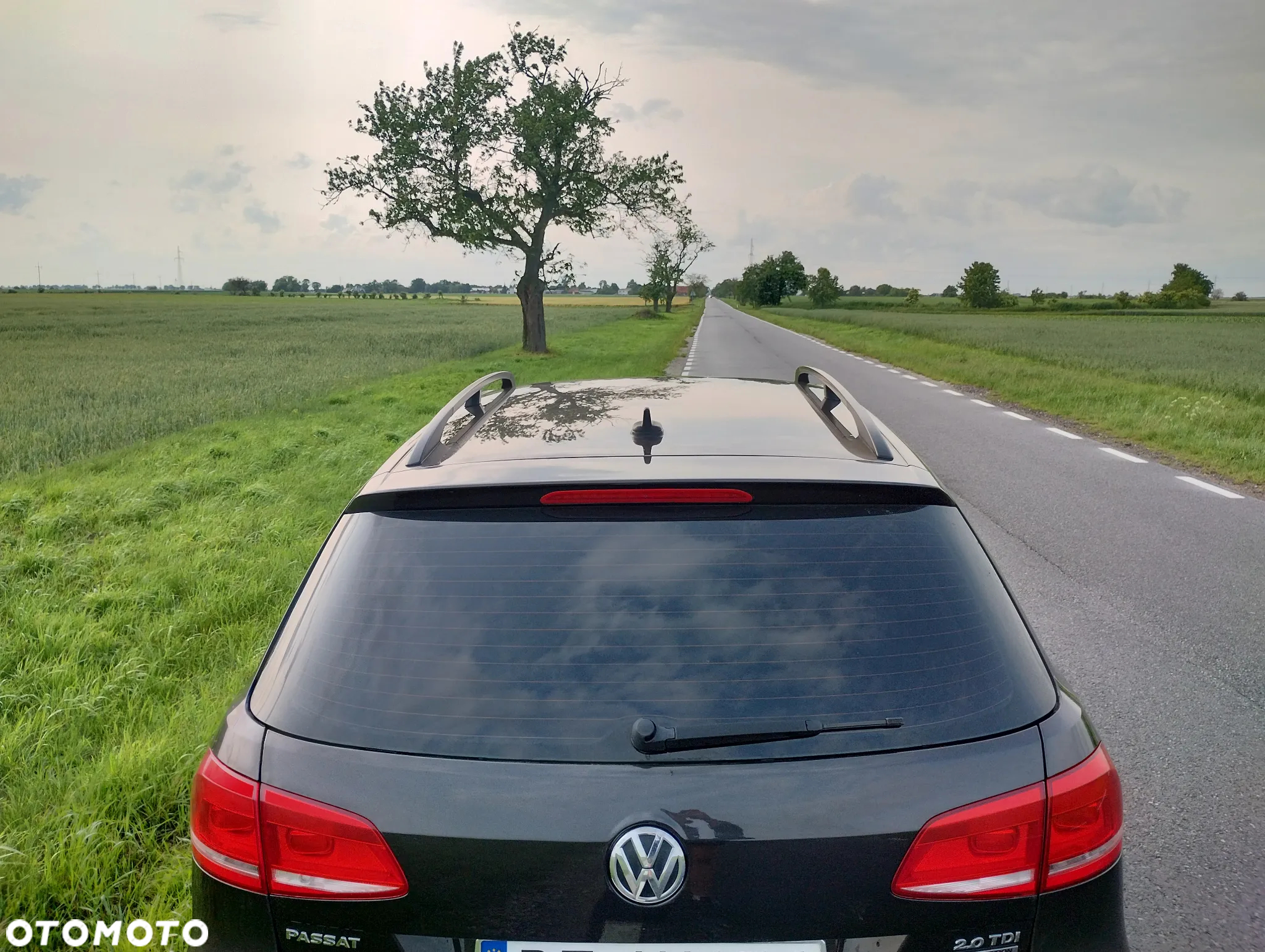 Volkswagen Passat 2.0 TDI Comfortline - 7