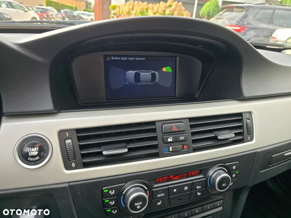 BMW Seria 3 - 30
