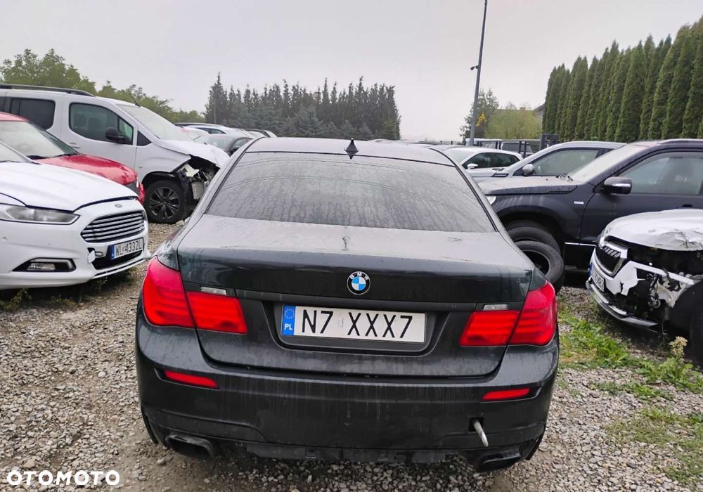 BMW Seria 7 - 21