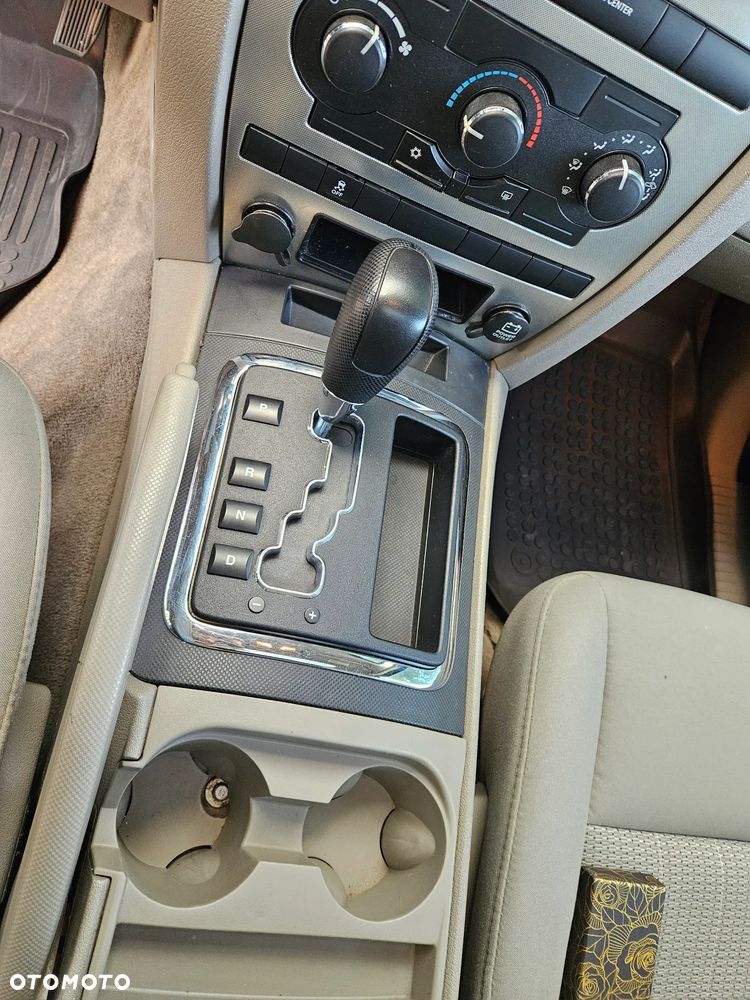 Jeep Grand Cherokee 3.7 4x4 Laredo - 7
