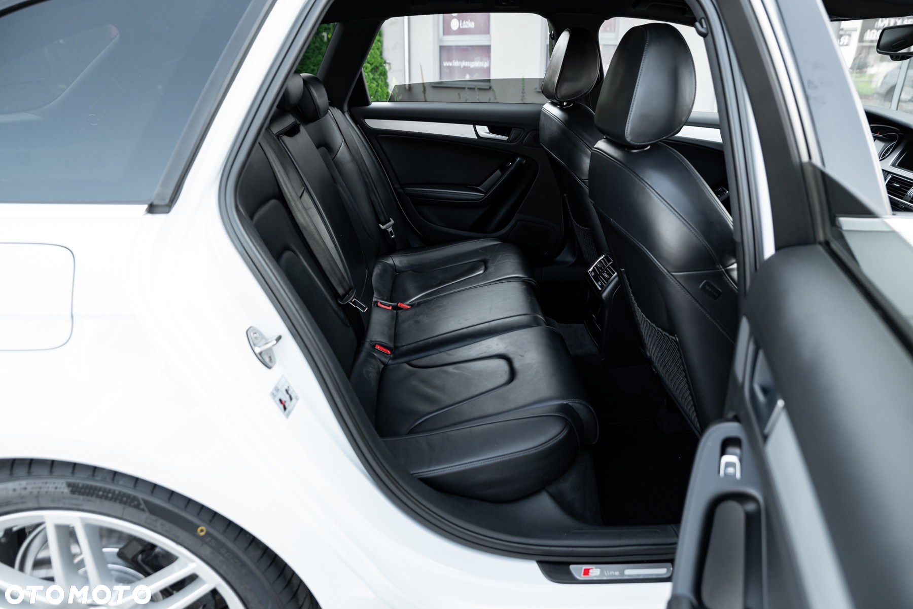 Audi A4 Avant 3.0 TDI DPF quattro S line Sportpaket - 7