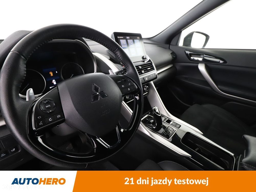 Mitsubishi Eclipse Cross - 11