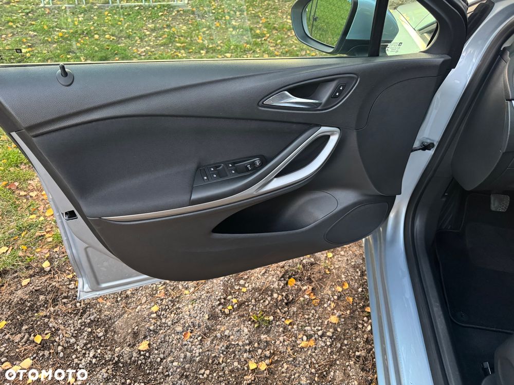 Opel Astra 1.4 Turbo Sports Tourer Edition - 13